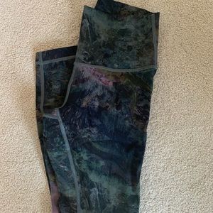 Size 4 Lululemon